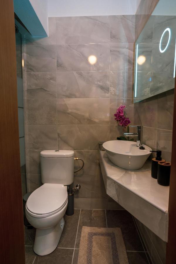 Seashell Luxury Apartment Nikiti  Exterior foto